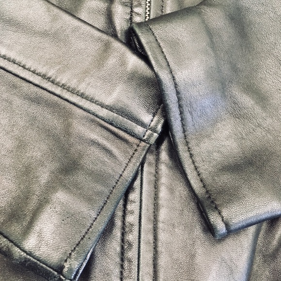 Cute Black Leather Jacket - Picture 4 of 7